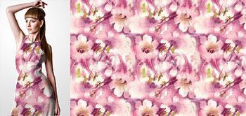 02026 Materiał ze wzorem ręcznie malowane różowe kwiaty rozmyte w stylu akwareli